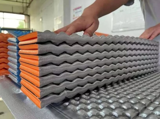 Compra a granel de almofada de colchão de colchão de espuma IXPE para caminhadas de campismo picnic
