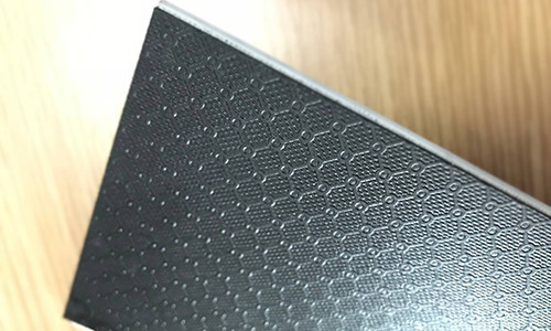 Padrões em relevo personalizados Acústico impermeável a umidade 1 mm IXPE espuma pad suporte para piso de vinil de luxo de núcleo rígido