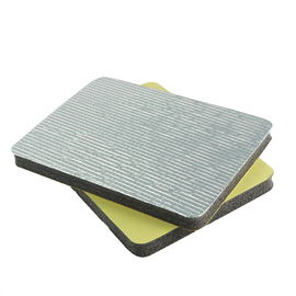 Material de isolamento térmico para edifícios com folha de alumínio